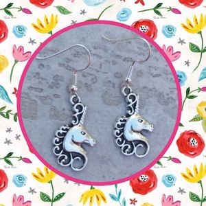 Silver π¦unicornπ¦ earrings 925 hooks